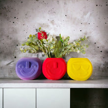 Lade das Bild in den Galerie-Viewer, 3D Trockenblumenvase "Dude-Reihe" von Kowafatcompany