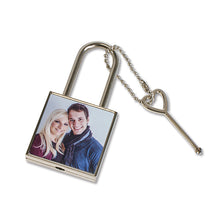 Lade das Bild in den Galerie-Viewer, Liebesschloss abschließbar inkl. Druck nach Kundenwunsch