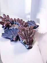 Lade das Bild in den Galerie-Viewer, 3D Baby Feder-Drache
