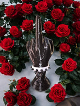 Lade das Bild in den Galerie-Viewer, 3D Mittelfinger Pokal
