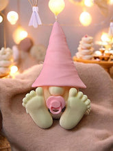 Lade das Bild in den Galerie-Viewer, 3D Gnome Babygirl
