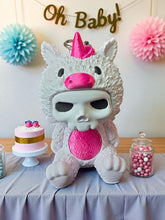 Lade das Bild in den Galerie-Viewer, 3D Taschenanhänger Skubbies Unna
