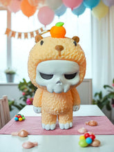 Lade das Bild in den Galerie-Viewer, 3D Taschenanhänger Skubbies Poppy
