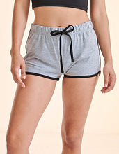 Lade das Bild in den Galerie-Viewer, Women´s Retro Shorts inkl. Druck nach Kundenwunsch
