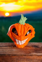 Lade das Bild in den Galerie-Viewer, 3D Lustige Pumpkins &quot;Dicky &amp; Lulatsch&quot; aus PLA
