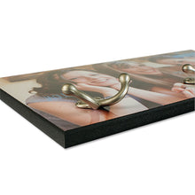 Lade das Bild in den Galerie-Viewer, Wandgarderobe inkl.Druck nach Kundenwunsch
